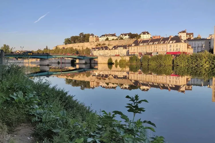 Courtier en crédit immobilier à Pontoise, bords de l'oise